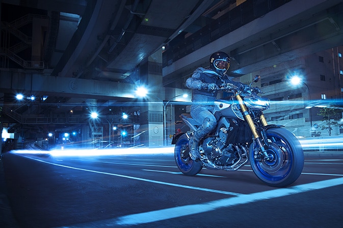 Yamaha-2017_0012_MT09SP_05