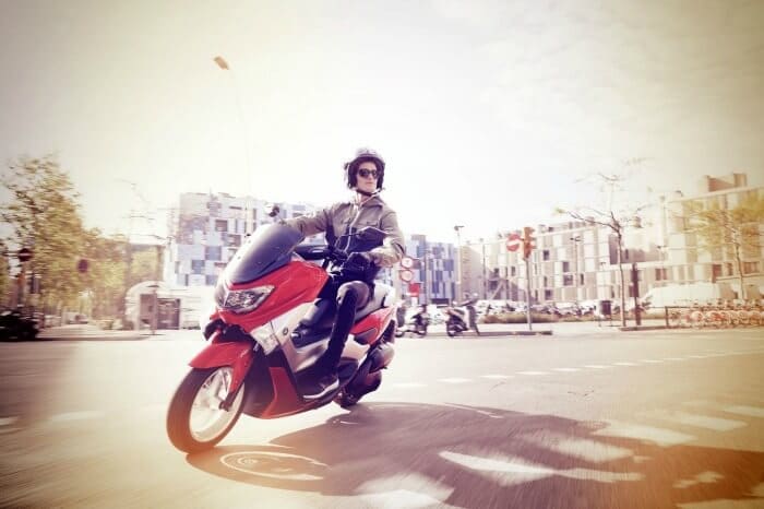 yamaha-nmax-125-2015-2